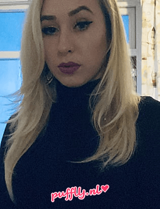 Anna — profile photo | Puffly