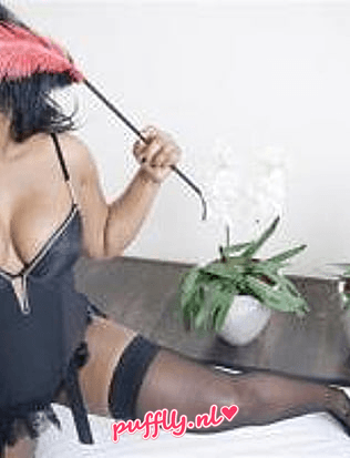 Lady Valentine — photo 2 | Puffly