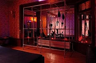 Club Ron in The Hague — brothel and erotic club — photo 3